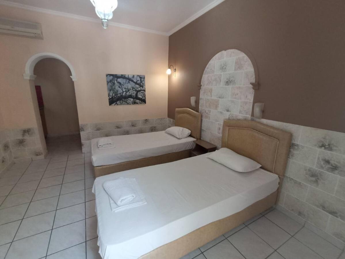 Laganas Beach Hotel Habitación foto