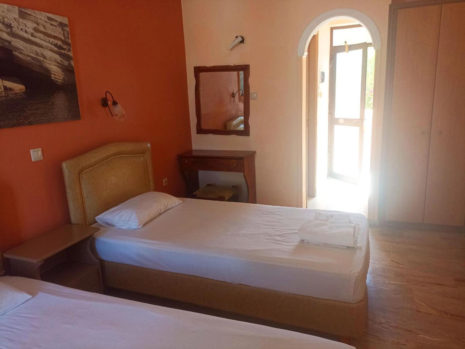 Laganas Beach Hotel Habitación foto